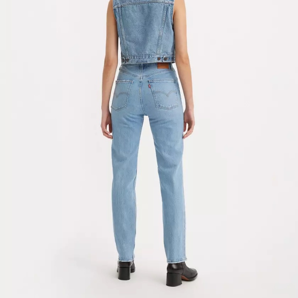 Levi’s 70’s High Slim Straight Light Wash size 30 - Picture 7 of 16